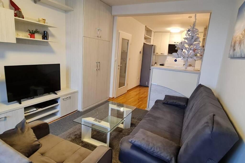 Apartman Mima Загреб Экстерьер фото