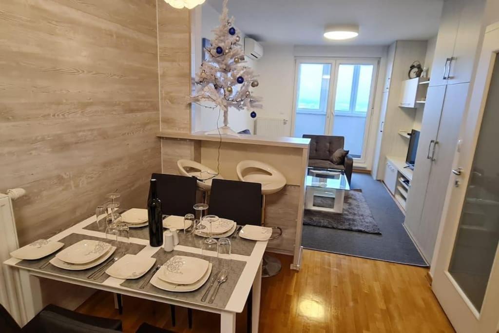 Apartman Mima Загреб Экстерьер фото